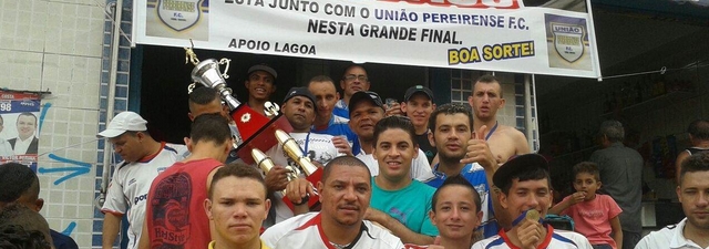  Coletores da Loga Jaguaré sagram-se campeões da Copa Divineia de Futebol