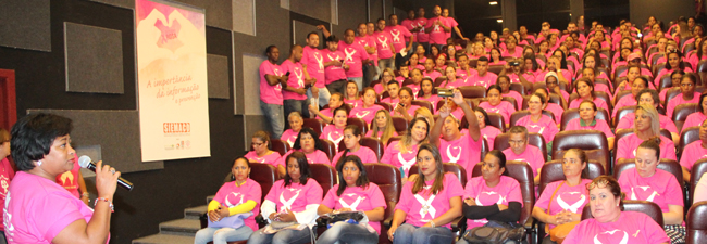  Siemaco vestiu rosa para receber trabalhadoras e promover a prevenção do câncer de mama