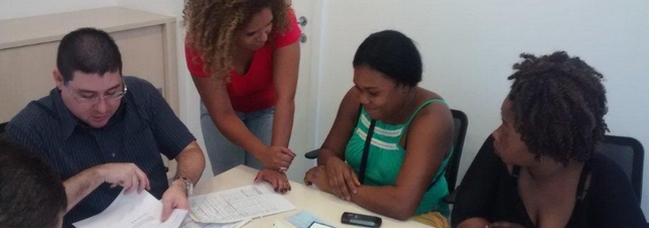  Trabalhadoras haitianas recorrem ao Siemaco para regularizar pendências no pagamento dos salários