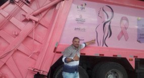  Caminhões rosa da Loga alertam para a luta contra o câncer de mama