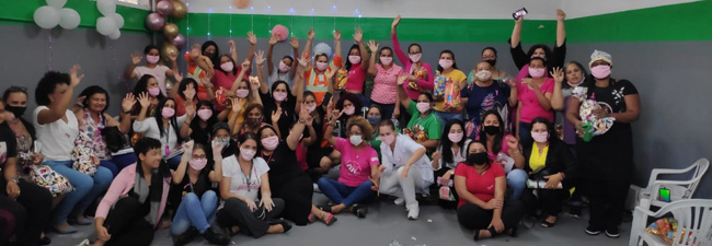  Van da Saúde participa de evento dedicado ao Outubro Rosa na Ecosampa