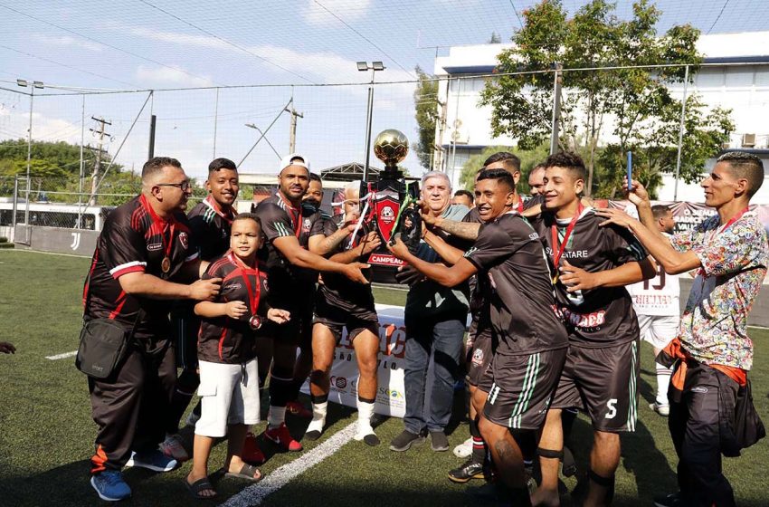  Guerreiros da Limpeza conquistam a Copa SIEMACO-SP Sustentare com goleada por 12 x 1