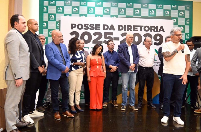  SIEMACO-SP prestigia posse da nova diretoria da FENASCON